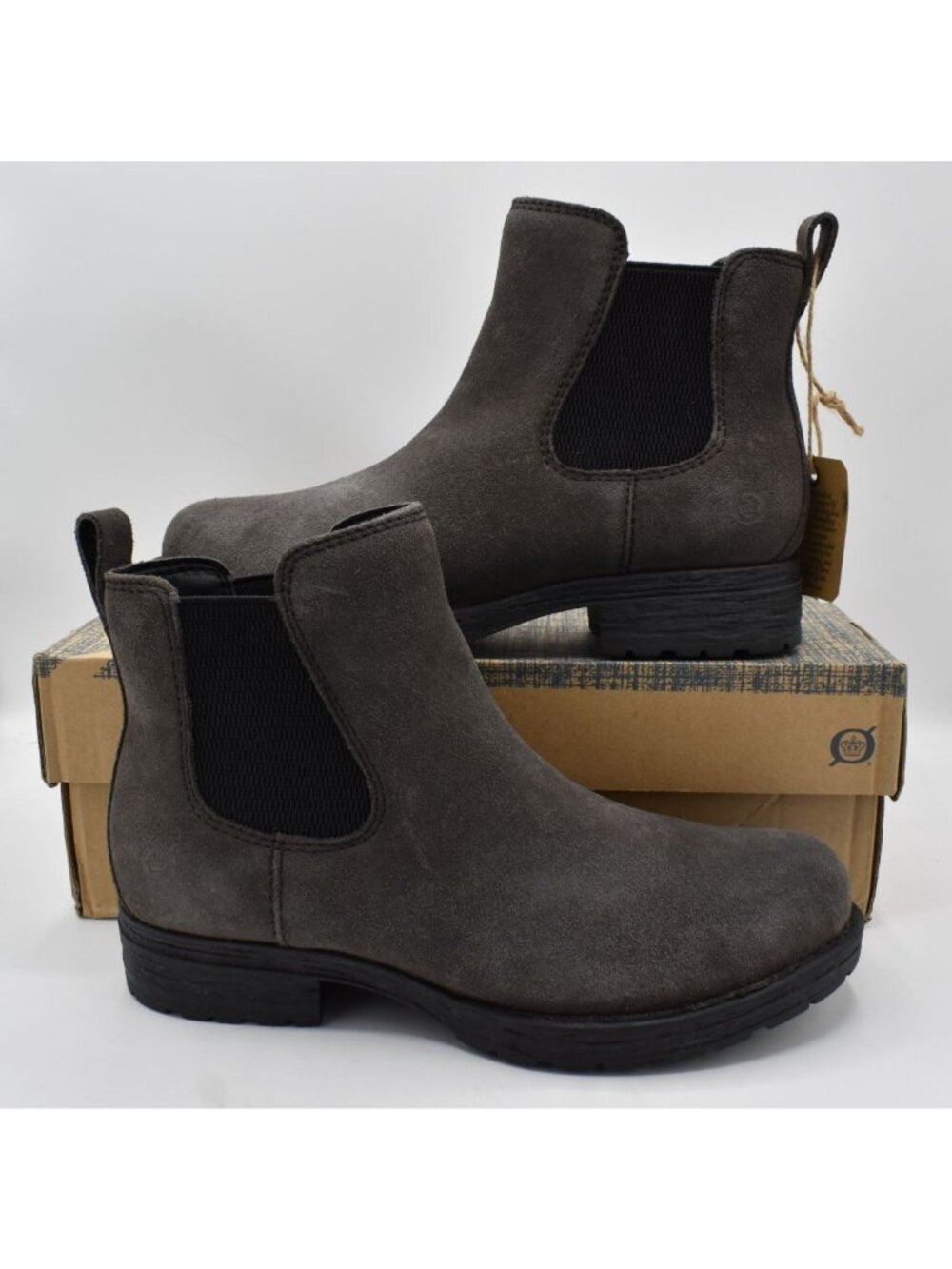 Born Womens Size 7 Cove Dark Grey Suede Chelsea Boots Bootie Shoes - Picture 13 of 15